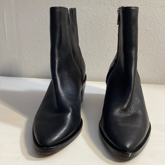 Madewell Shoes - Madewell Black Leather Ankle Booties